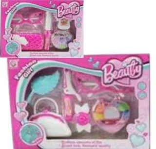 B1015420 SET KOZMETIKE DIM:33,5*23,5*5CM