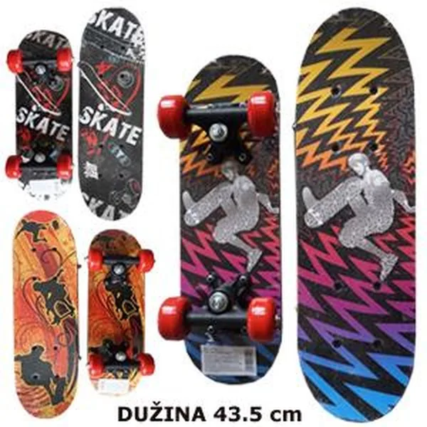 1705-2 SKATEBOARD DRVENI